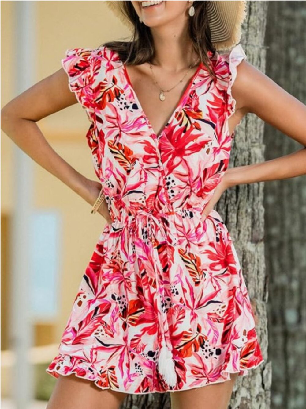 NWOT Cupshe Red Floral Romper V-Neck Flutter Sleeve Summer Small